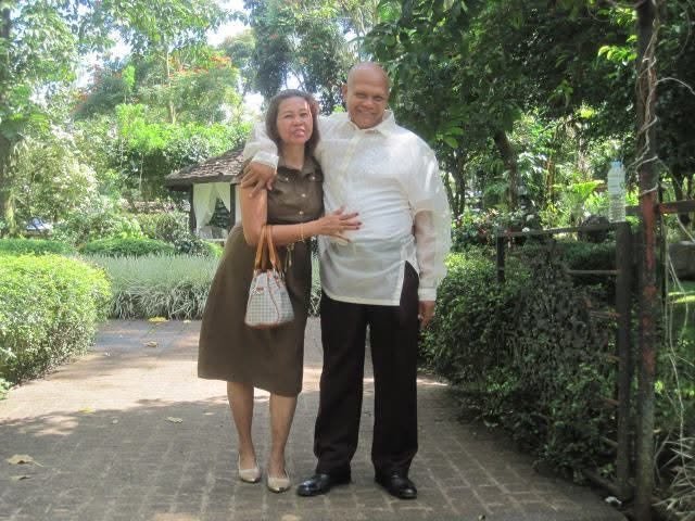 Lolo Boy and family